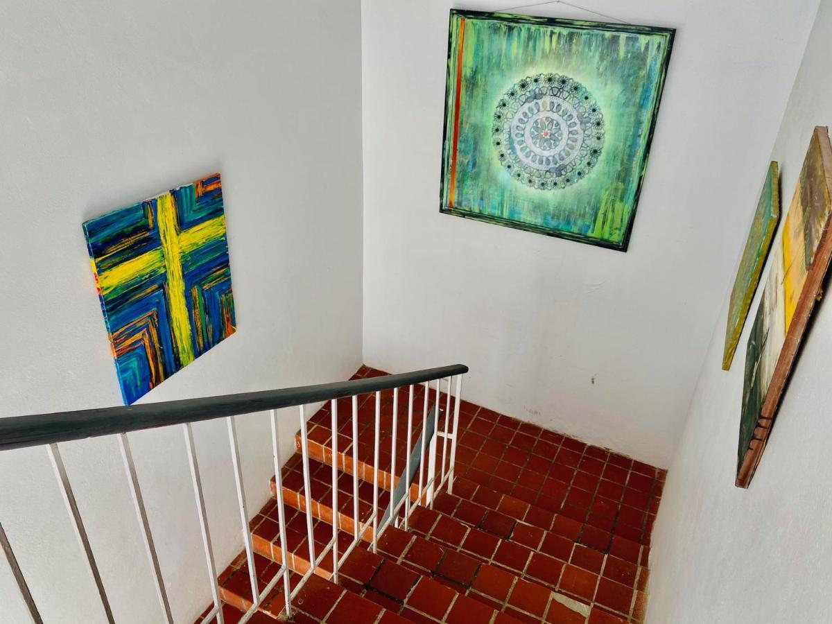 Miramar Village Lodge San Juan Bagian luar foto